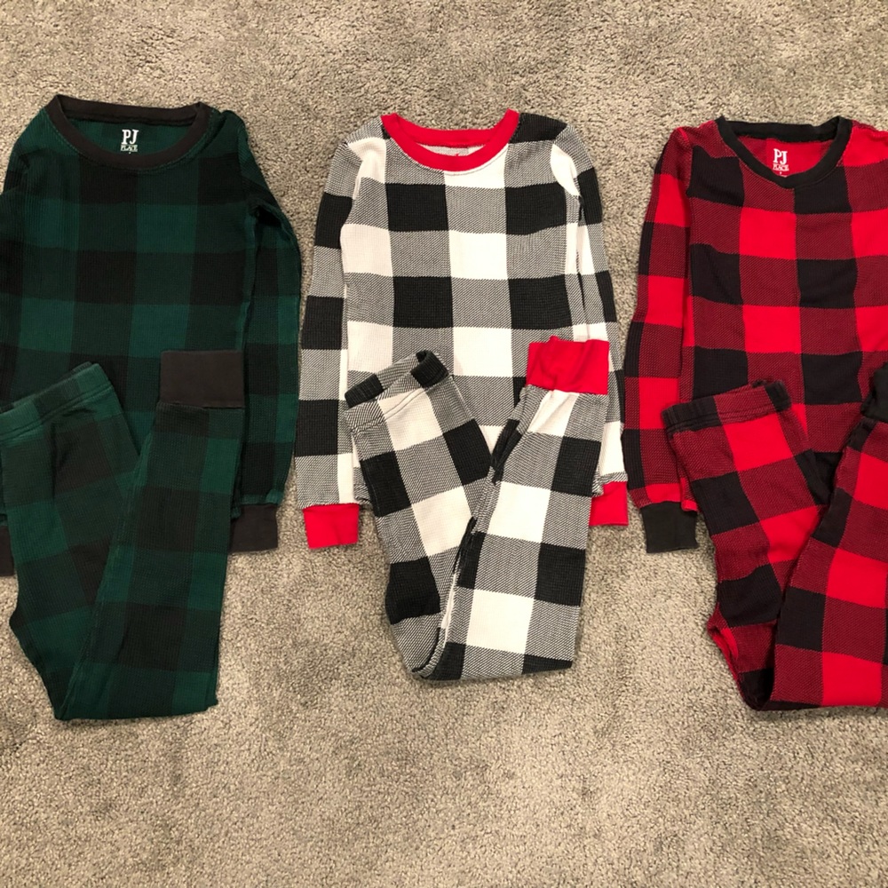 The Children's Place Kids Pajama Sets - Green, Black, Red Plaid - Picture 5 of 10